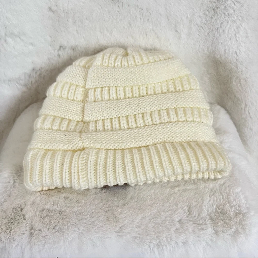 Cream Knit Beanie Super Star Faux Fur Lined Winter Warm Hat Women